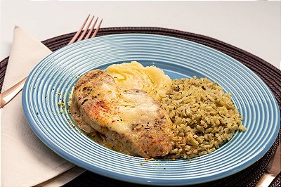 Filé de frango au gratin + Arroz integral com espinafre + Purê de batata inglesa (360g)