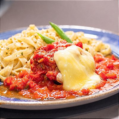 Polpetone Recheado de Queijo ao Sugo + Fettuccine ao Alho e Óleo (350g) | Embalado a Vácuo