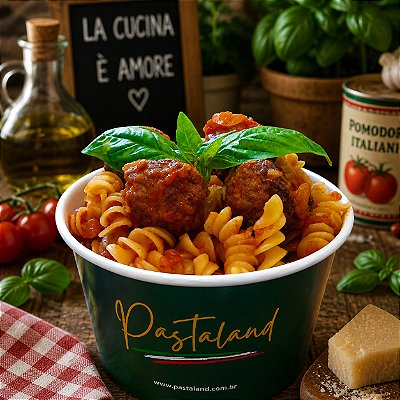 Fusilli com Almôndegas de Carne ao Molho Pomodoro (350 g)