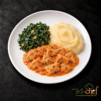 Estrogonofe de Frango + Purê de Aipim + Couve Mineira (330g) | Embalado a Vácuo