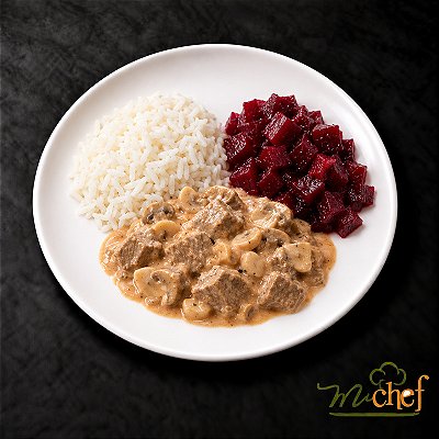 Estrogonofe de Filé Mignon + Arroz Branco + Beterraba (370g) | Embalado a Vácuo