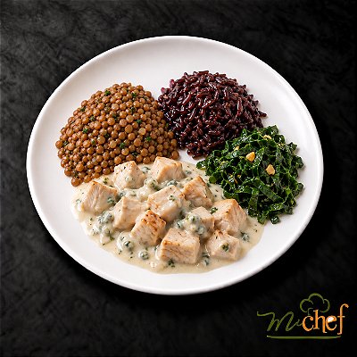 Frango ao Molho Gorgonzola + Arroz Negro + Lentilhas ao Alho e Ervas + Couve Mineira (430g) | Embalado a Vácuo