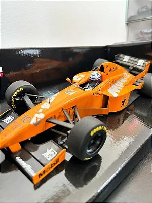 Miniatura Formula 1 Teste Mercedes Bens 1998 - 1/18 F1
