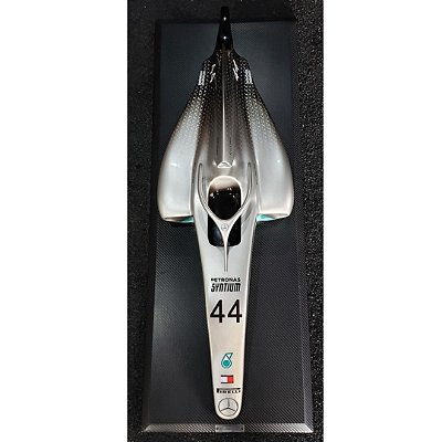 Carenagem Mercedes W13 Lewis Hamilton - 44