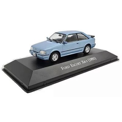 Miniatura carro Ford Escort XR3 1991 - 1/43