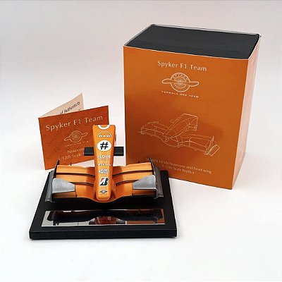 Miniatura Nosecone Amalgam 1/12 Spyker F8 - VII ano 2