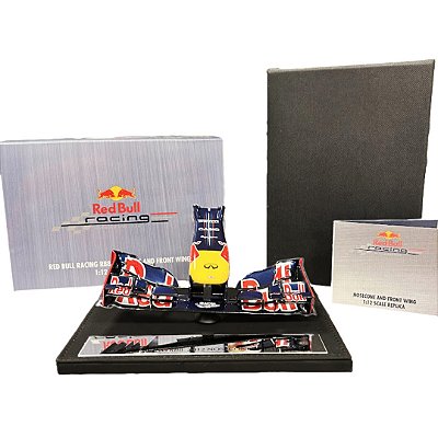 Miniatura Nosecone Amalgam 1/12 Red Bull RB8 2012