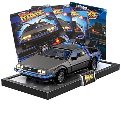 Miniatura Delorian Time Machine De volta para o Futuro com luz 1/8