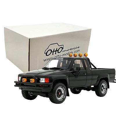 Miniatura Toyota Hilux Sr5 1985 Otto 1/18 Preta