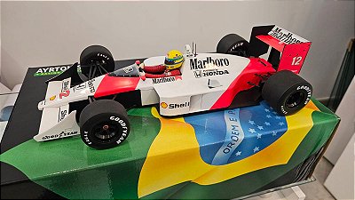 Miniatura Formula 1 Ayrton Senna - F1 McLaren MP4/4 1988 1/12