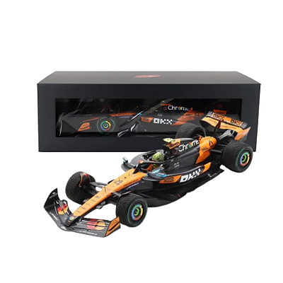 Miniatura McLaren LANDO NORRIS Worldchampion 2025 Pneu Chuva / Acrilico  Spark 1/18