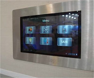Controladora LCD Touch com 6 circuitos de iluminação (instalação sob consulta)