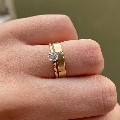 VL 477 - Kit Par de Alianças + Solitário  em Ouro Amarelo 18K