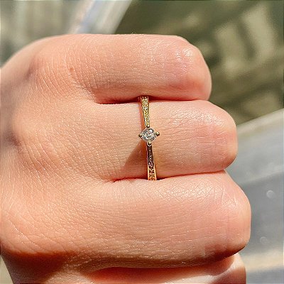 VL 546 - Solitário em Ouro Amarelo 18K