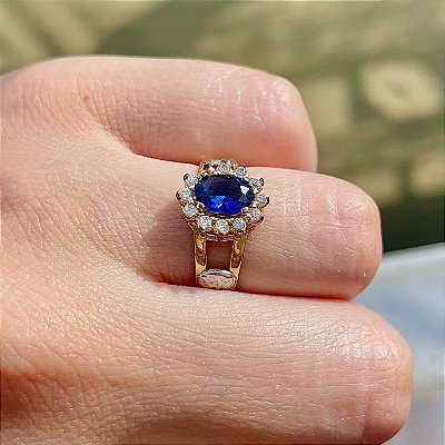 VL 732 - Anel de Formatura em Ouro Amarelo 18K