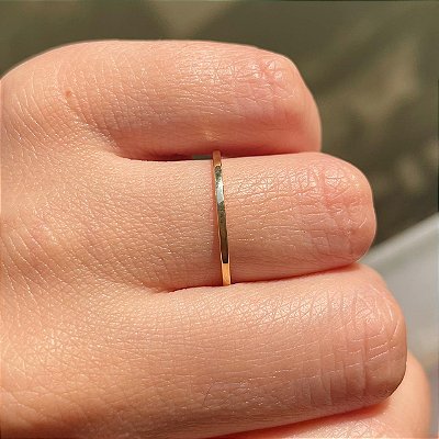 VL 910 - Par de Alianças em Ouro Amarelo 18K - 1 MM