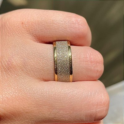 VL 822 - Par de Alianças em Ouro Amarelo e Branco 18K