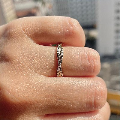 VL 231 - Aparador em Ouro Branco 18K