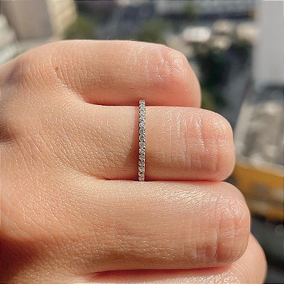VL 235 - Aparador em Ouro Branco 18K