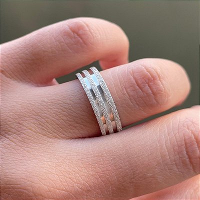 VL 1100 - Par de Alianças em Ouro Branco 18K