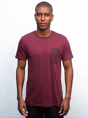 Camiseta Estampada Bordo Cabernet Aramis