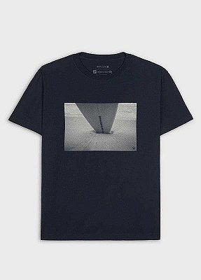 T-Shirt Sand Board Marinho Osklen
