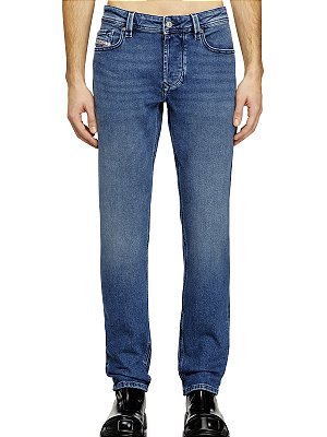 Calça Jeans Diesel Regular Low Waist 1986 Larkee-Beex Jeans