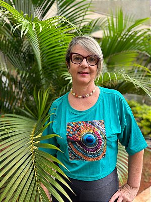 Cropped de manga soltinho com estampa em poliamida com elastano