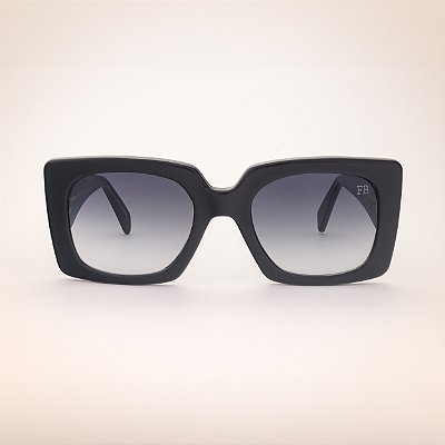 OCULOS DE SOL PRETO CLÁSSICO - MODELO JOANA