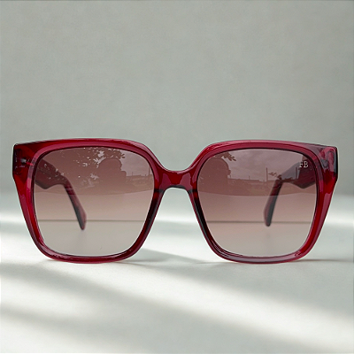 ÓCULOS DE SOL QUADRADO VERMELHO - RUBI