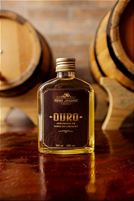 Cachaça de Bolso Ouro