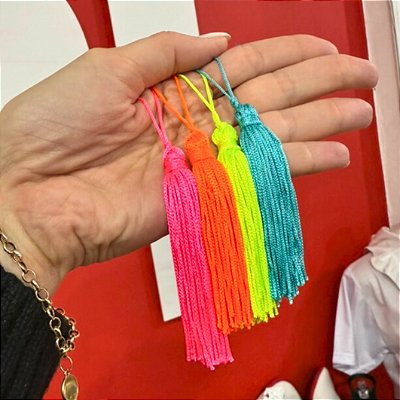 Tassel Pingente 7cm - Tons de Neon - Unidade