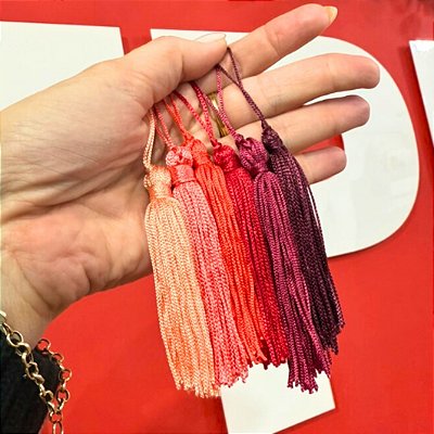 Tassel Pingente 7cm - Tons de Vermelho - Unidade