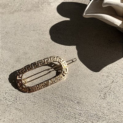 Clip Inspired Vers Dourado