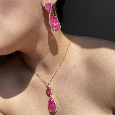 Conjunto Gota com Borda Cravejada Pink Fusion Banhado a Ouro