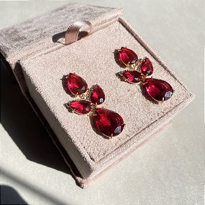 Brinco Leaf Luxo Rubi Banhado a Ouro