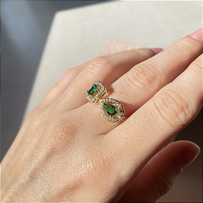 Anel Geométrico Esmeralda Banhado a Ouro - Aro Regulável