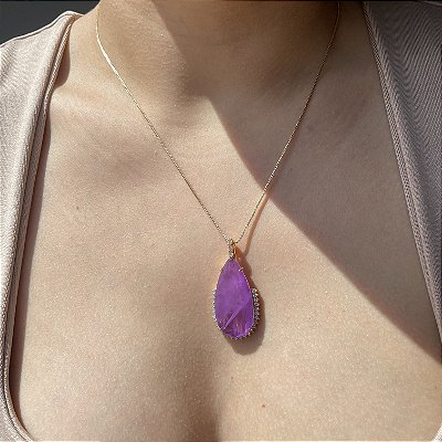 Colar Gota Borda Cravejada Ultraviolet Fusion Banhado a Ouro