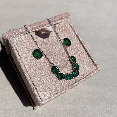 Conjunto Oval Esmeralda Banhado a Ródio Branco