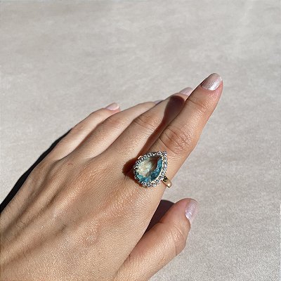 Anel Gota Acqua Borda Cravejada Banhado a Ouro