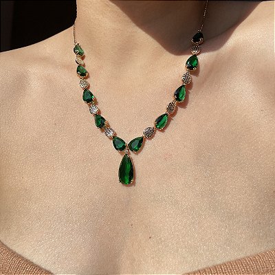Colar Luxo Gotas Verde Esmeralda Banhado a Ouro