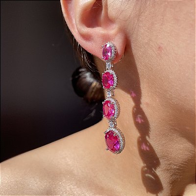 Brinco Princess Oval Safira Rosa Banhado a Ródio Branco