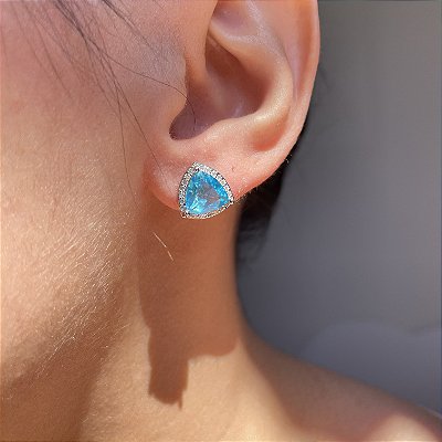 Brinco Triângulo Azul Banhado a Ródio Branco