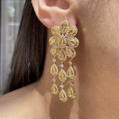 Brinco Flor Cascata Yellow Banhado a Ouro