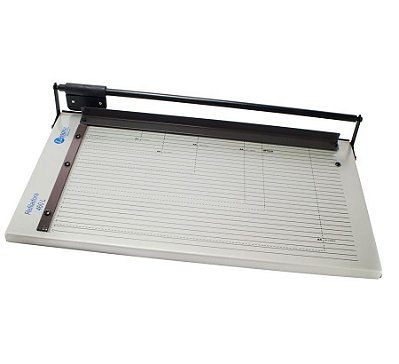 Refiladora manual 460 L - 46 cm com corte rotativo 5 folhas por vez