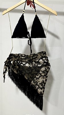 SAIA LENÇO DE RENDA PRETA COM FRANJA DOURADA