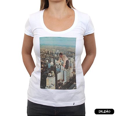 Above 2 - Camiseta Clássica Feminina-Saldão