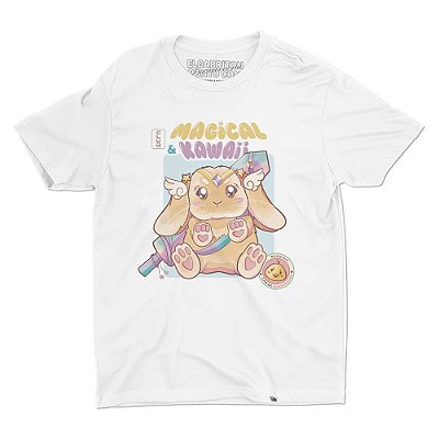 Magical & Kawaii Club - Camiseta Basicona Unissex