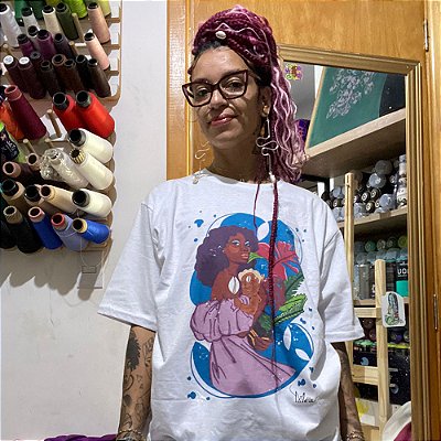 Materna de Laís Da Lama - Camiseta Basicona Unissex