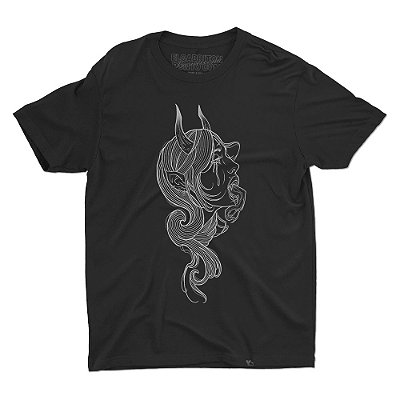 Mulher Demônio - Camiseta Basicona Unissex